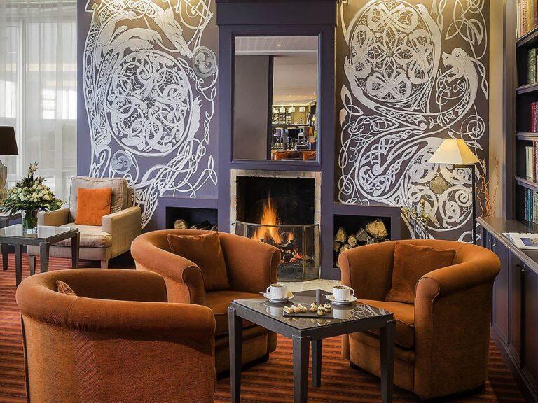 http://www.accorhotels.com/0557
