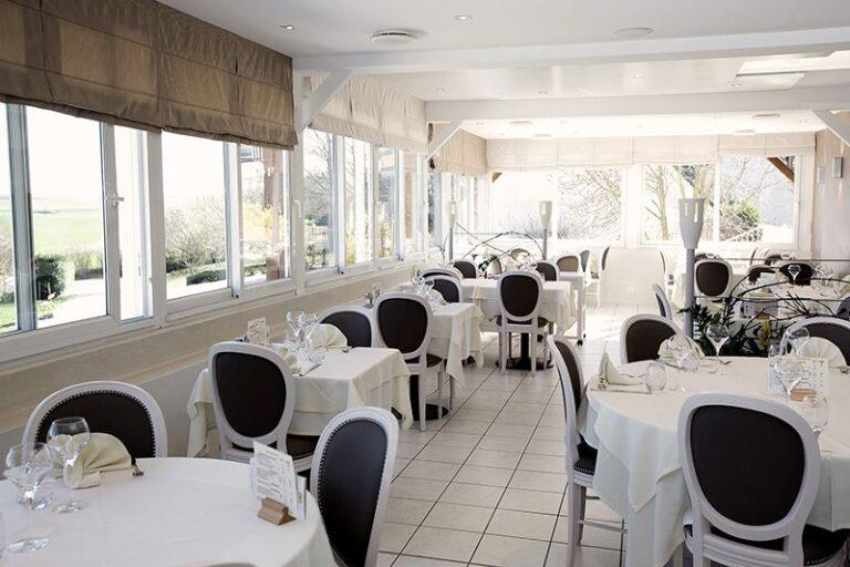 val-moret-1lieu1salle-meetings.jpg
