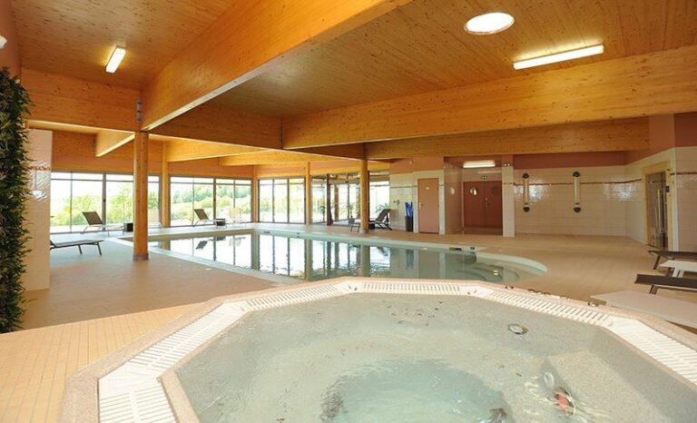 val-moret-1lieu1salle-reunions.jpg