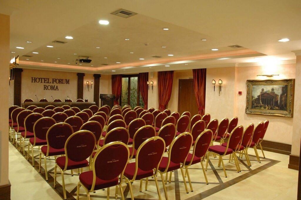 hotel-forum-roma-1lieu1salle-restaurant-salle-congres-location.jpg