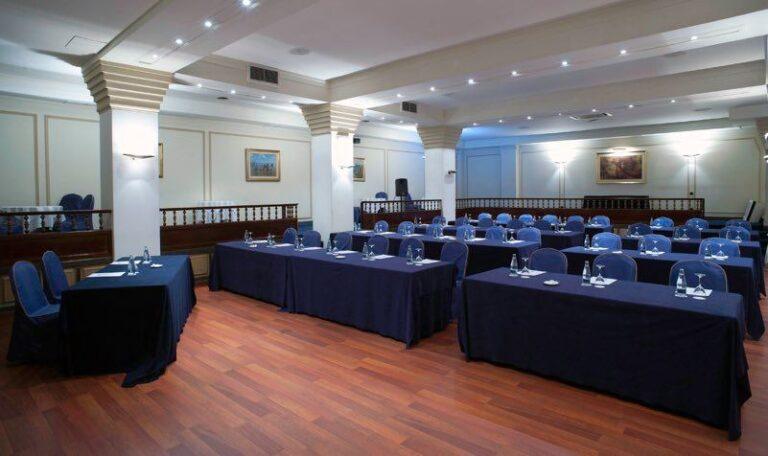 El-avenida-palace-barcelone-1lieu1salle-parilla