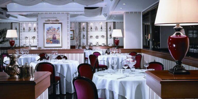 cicerone-hotel-1lieu1salle-meeting.jpg