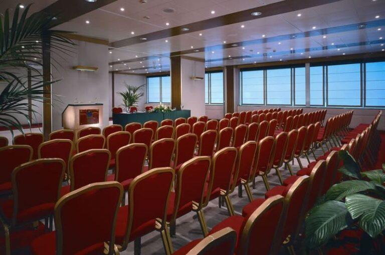 cicerone-hotel-1lieu1salle-seminaires.jpg