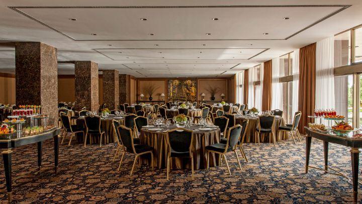 four-seasons-ritz-lisbon-1lieu1salle-fernando-pessoa1.jpeg