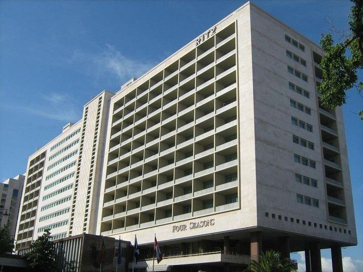 four-seasons-ritz-lisbon-1lieu1salle-hotel.jpg