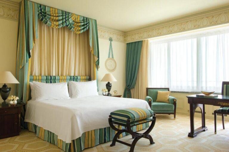 four-seasons-ritz-lisbon-1lieu1salle-reunion.jpg
