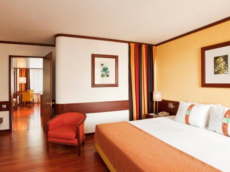 holiday-inn-lisbone-continental-1lieu1salle-meetings.jpg
