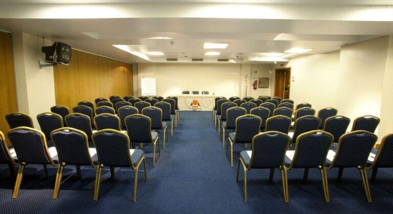 hotel-mundial-lisbonne-1lieu1salle-congres.jpg