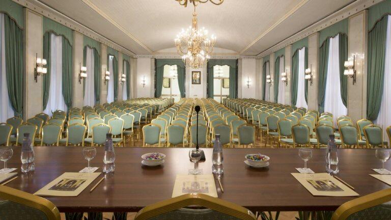 hotel-quirinale-rome-1lieu1salle-meeting.jpg