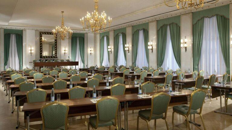 hotel-quirinale-rome-1lieu1salle-meetings.jpg