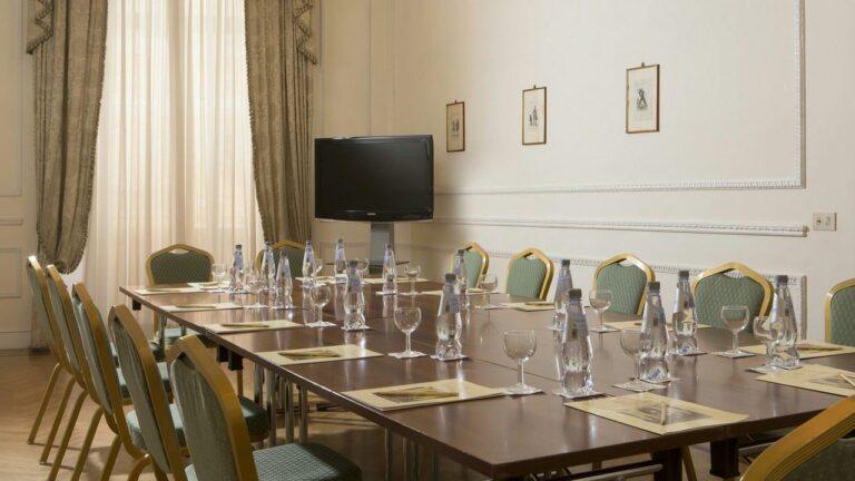 hotel-quirinale-rome-1lieu1salle-organisation-reunion.jpg