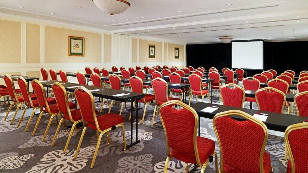lisbon-marriott-1lieu1salle-berlin.jpg