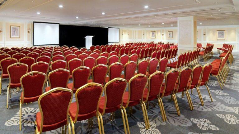 lisbon-marriott-1lieu1salle-meetings.jpg