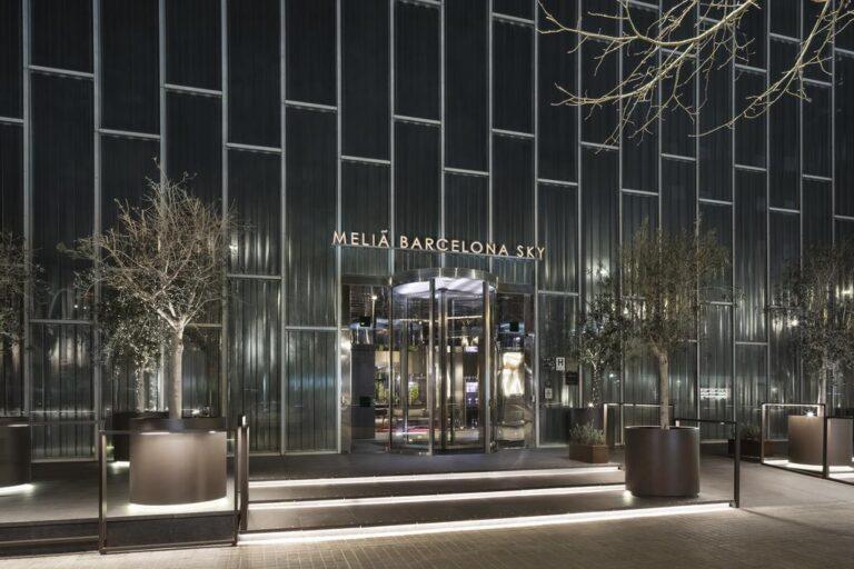 melia-barcelona-sky-1lieu1salle-seminaires.jpg