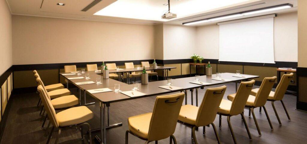 starhotels-metropole-roma-1lieu1salle-conventions.jpg