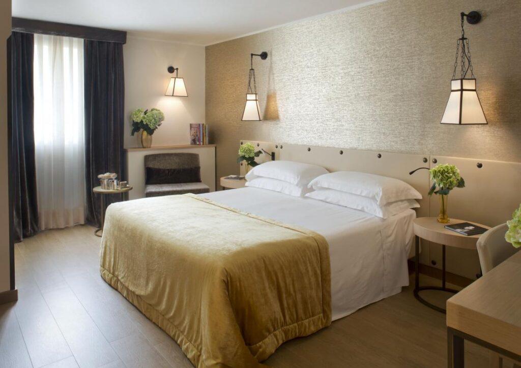 starhotels-metropole-roma-1lieu1salle-reunion-1.jpg
