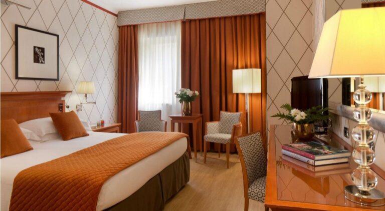 starhotels-metropole-roma-1lieu1salle-seminaire.jpg