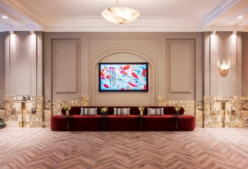 5-Hotel-Lobby.jpg