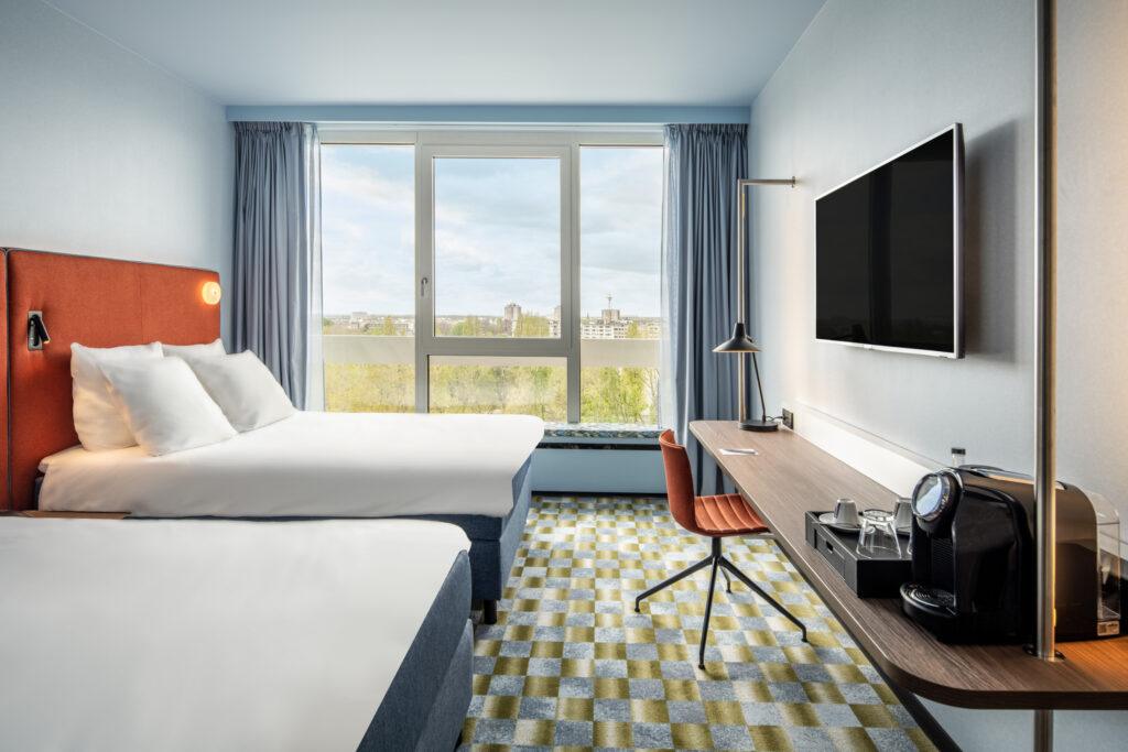 Crown-Plaza-Antwerpen_2023-04-25_room_19-scaled-1.jpg