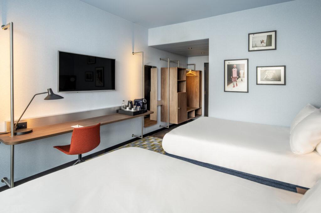 Crown-Plaza-Antwerpen_2023-04-25_room_21-scaled-1.jpg