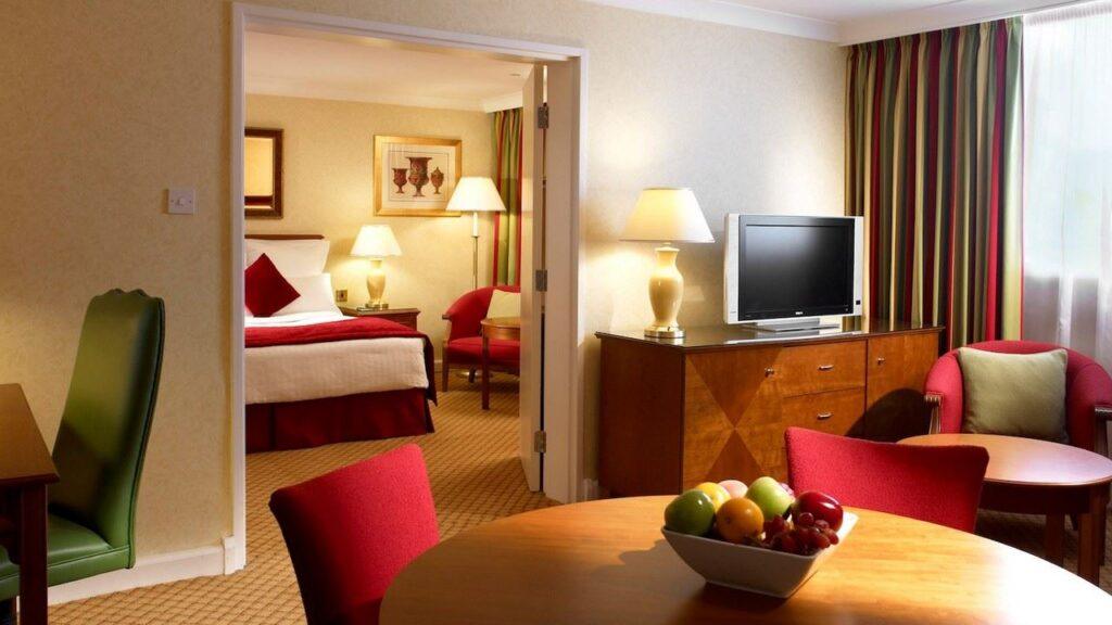 cardiff-marriott-1lieu1salle-evenements.jpg