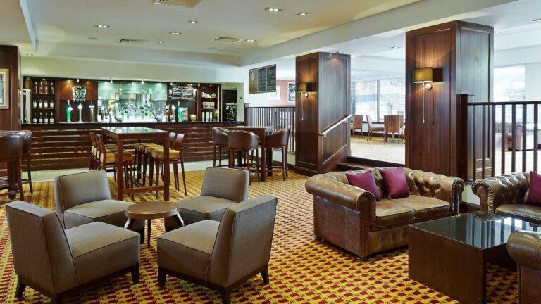 cardiff-marriott-1lieu1salle-seminaires.jpg