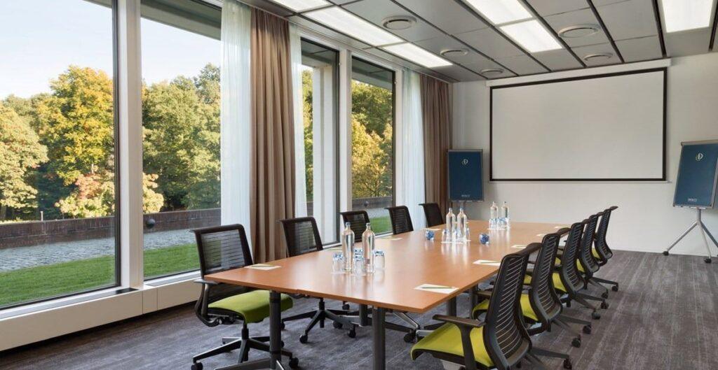 dolce-hulpe-1lieu1salle-meetings.jpg