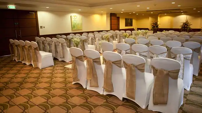 doubletree-cambridge-belfry-1lieu1salle-meetings.jpg