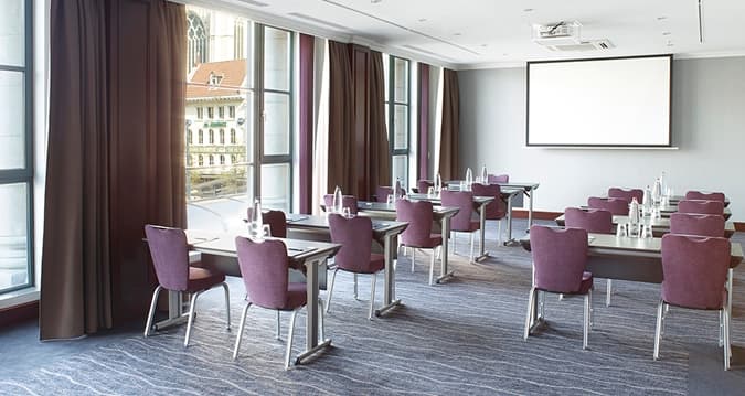 hilton-antwerp-old-town-1lieu1salle-cullinan.jpg