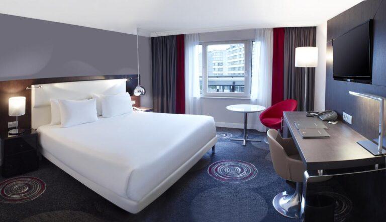 hilton-brussels-grand-place-1lieu1salle-meeting.jpg