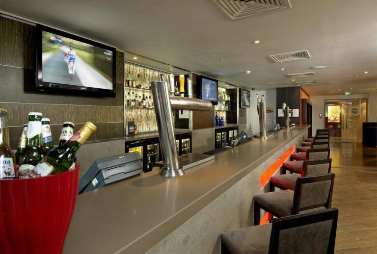 hilton-london-metropole-1lieu1salle-meeting.jpg