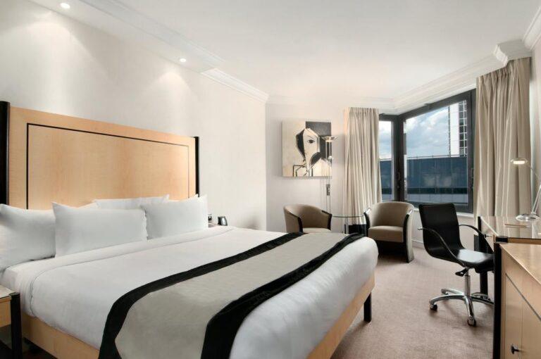 hilton-london-metropole-1lieu1salle-reunion.jpg