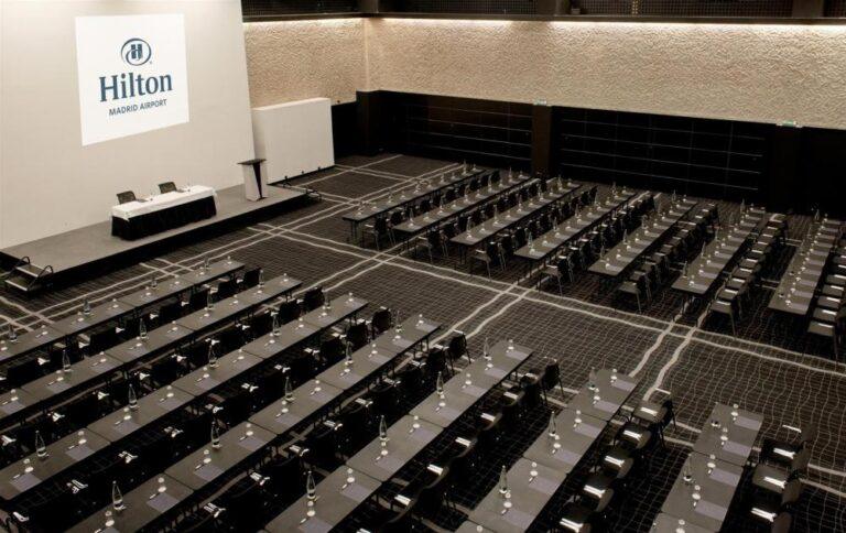 hilton-madrid-airport-1lieu1salle-meeting.jpg