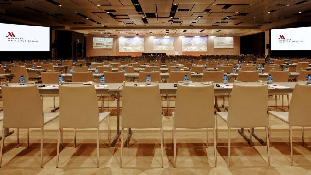 madrid-marriott-auditorium-1lieu1salle-conferences.jpg