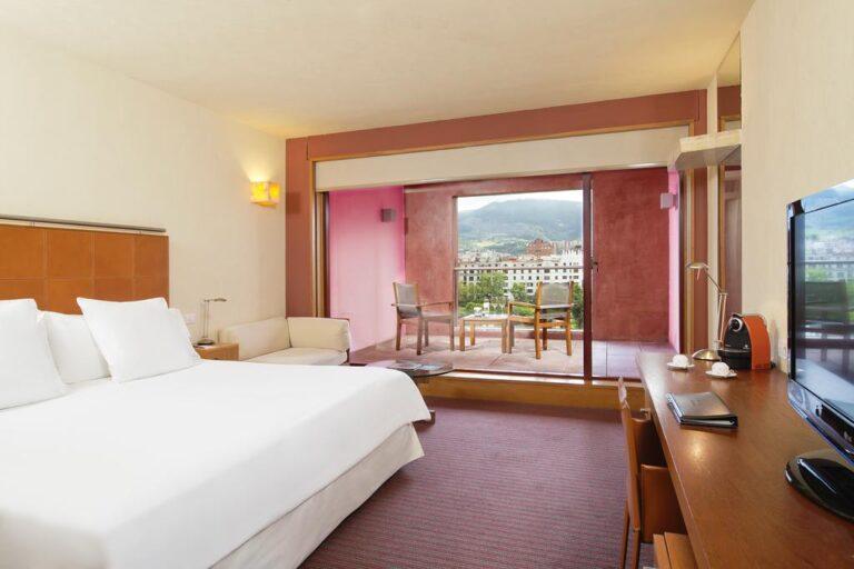 melia-bilbao-1lieu1salle-evenements.jpg