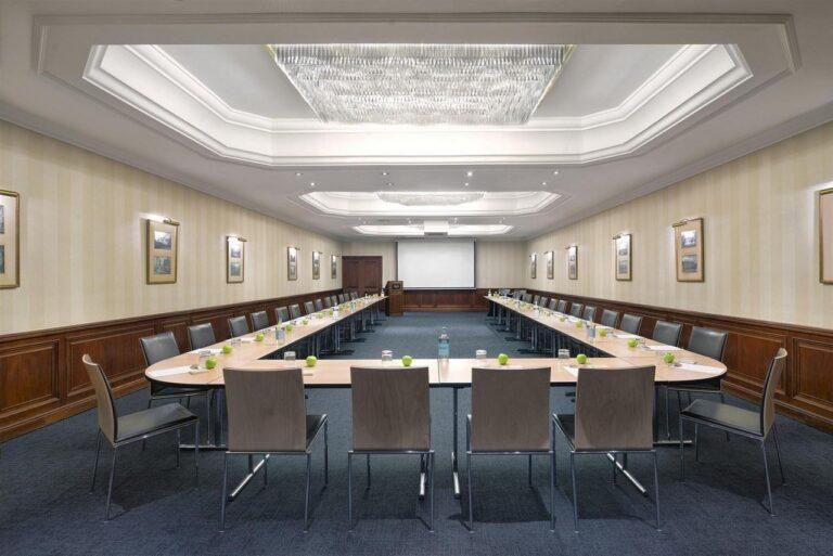 melia-white-house-1lieu1salle-meeting.jpg
