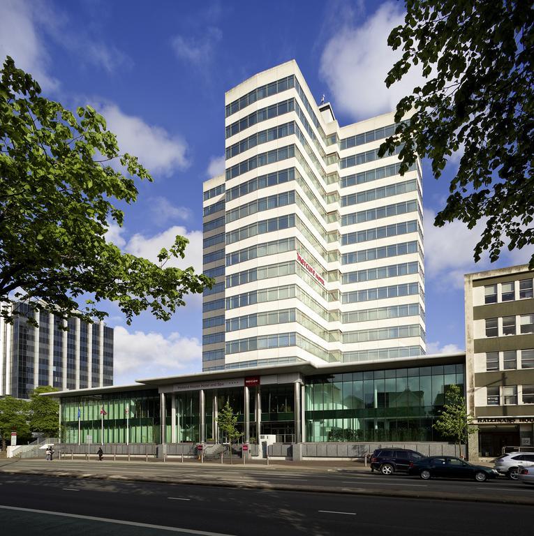 mercure-cardiff-1lieu1salle-event.jpg