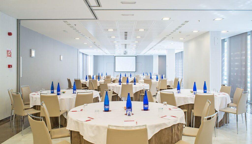 nh-madrid-eurobuilding-1lieu1salle-congres.jpg