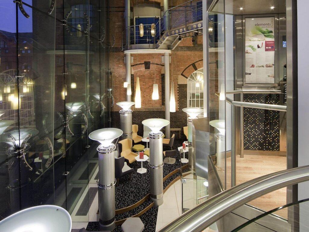 novotel-cardiff-centre-1lieu1salle-events.jpg