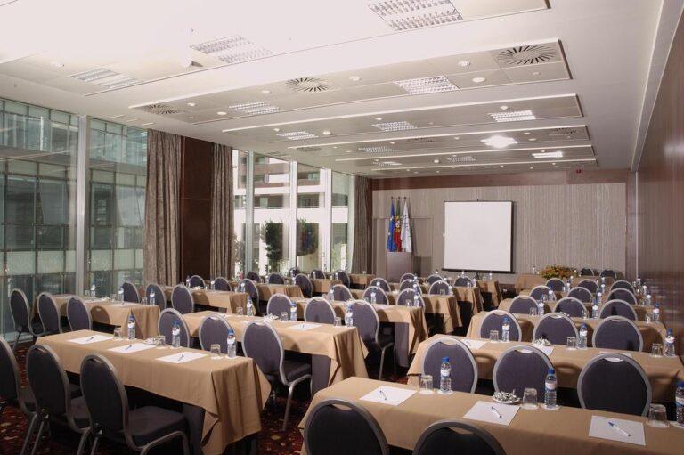 olissippo-oriente-1lieu1salle-conference.jpg