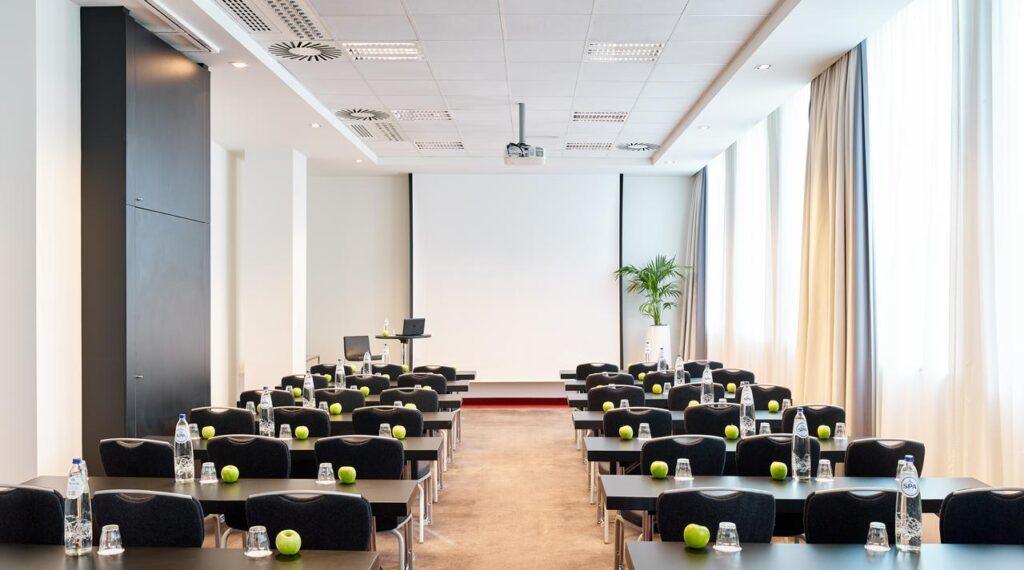 park-inn-brussels-midi-1lieu1salle-conventions.jpg