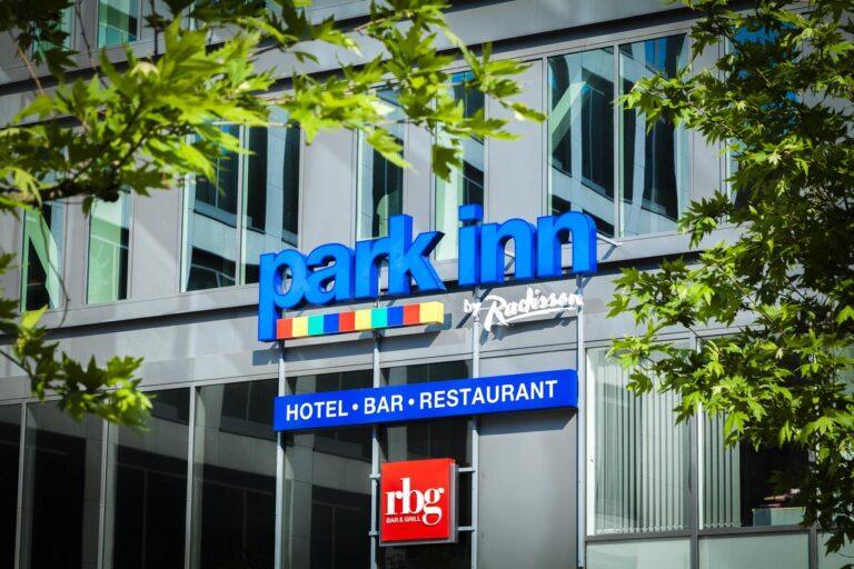 park-inn-brussels-midi-1lieu1salle-event.jpg