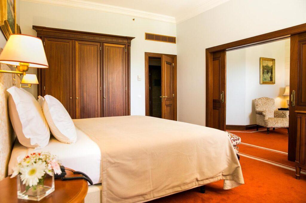 pestana-palace-1lieu1salle-meeting.jpg