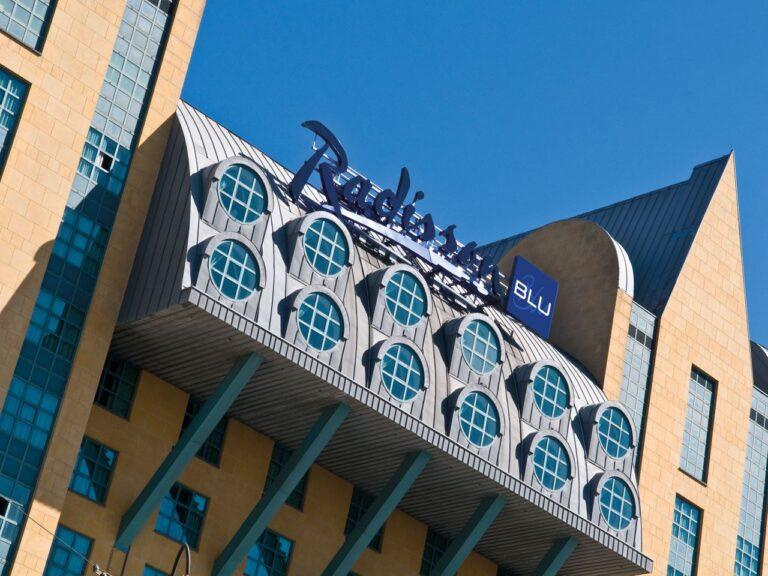 radisson-blu-astrid-1lieu1salle-event.jpg
