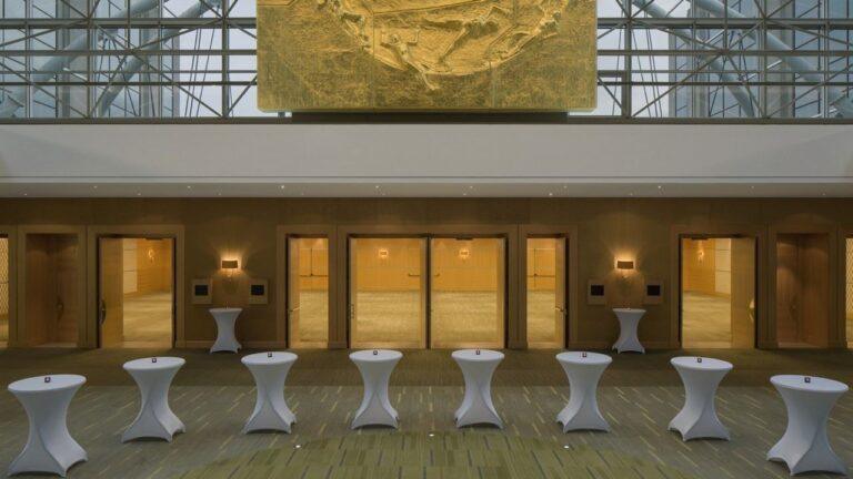 sheraton-brussels-airport-1lieu1salle-event.jpg