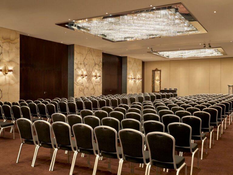 sheraton-lisboa-1lieu1salle-seminaire.jpg