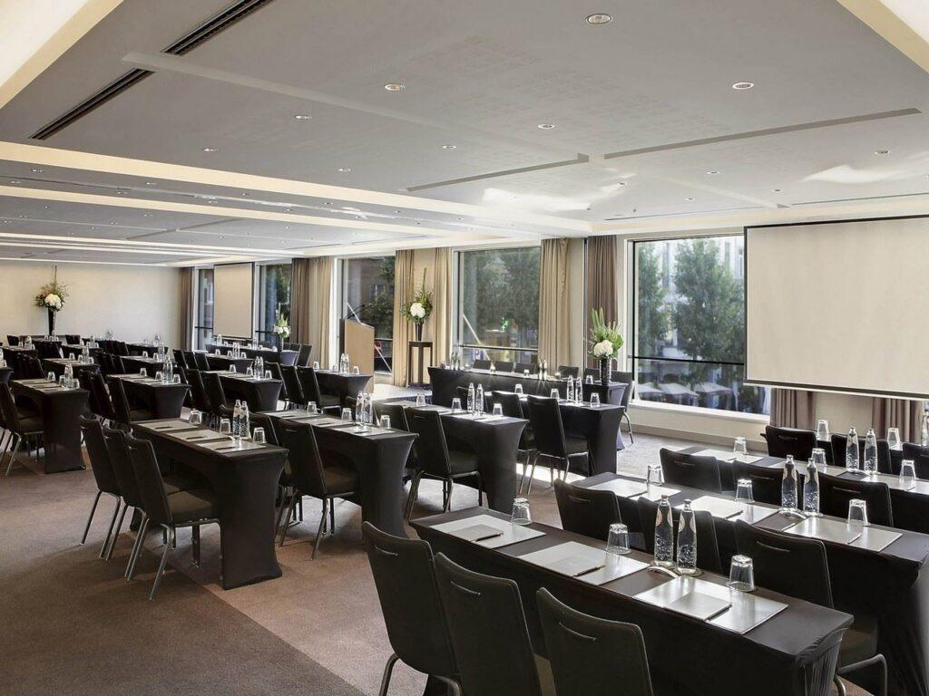 sofitel-brussels-europe-1lieu1salle-meeting.jpg