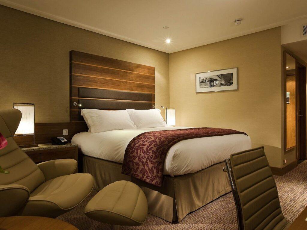 sofitel-london-heathrow-1lieu1salle-evenement.jpg