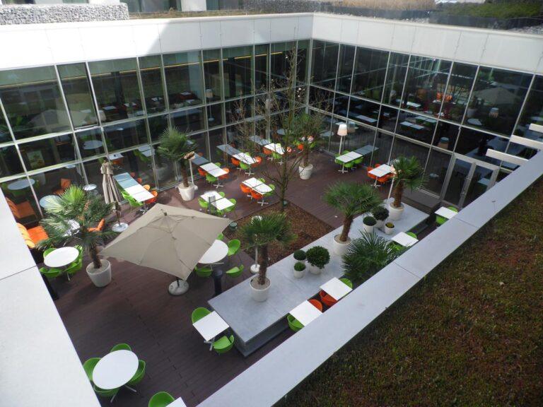 thon-hotel-eu-1lieu1salle-meeting.jpg