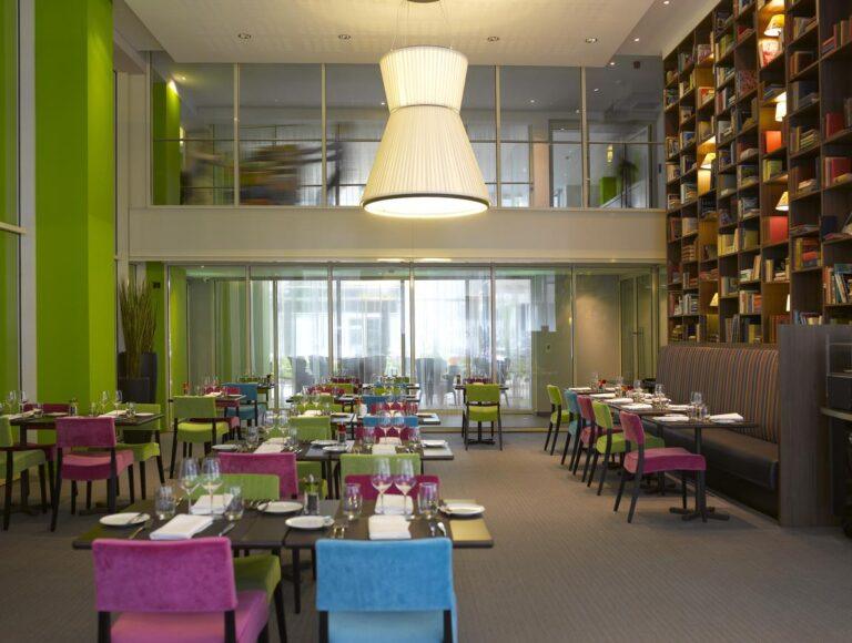 thon-hotel-eu-1lieu1salle-seminaires.jpg